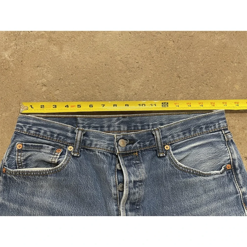 Levis‎ 501 Jeans Mens 36x30 Medium Wash Blue Denim Straight Leg Button Fly